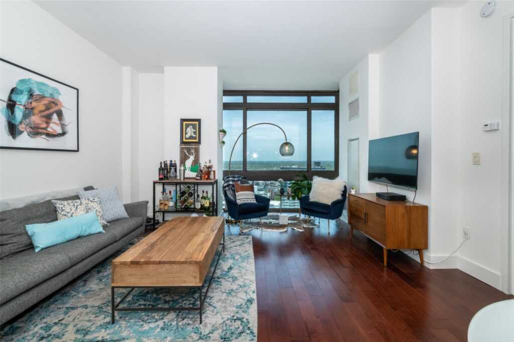 175 Huguenot Street, Unit #2804, New Rochelle, NY 10801 - Photo 4 of 20