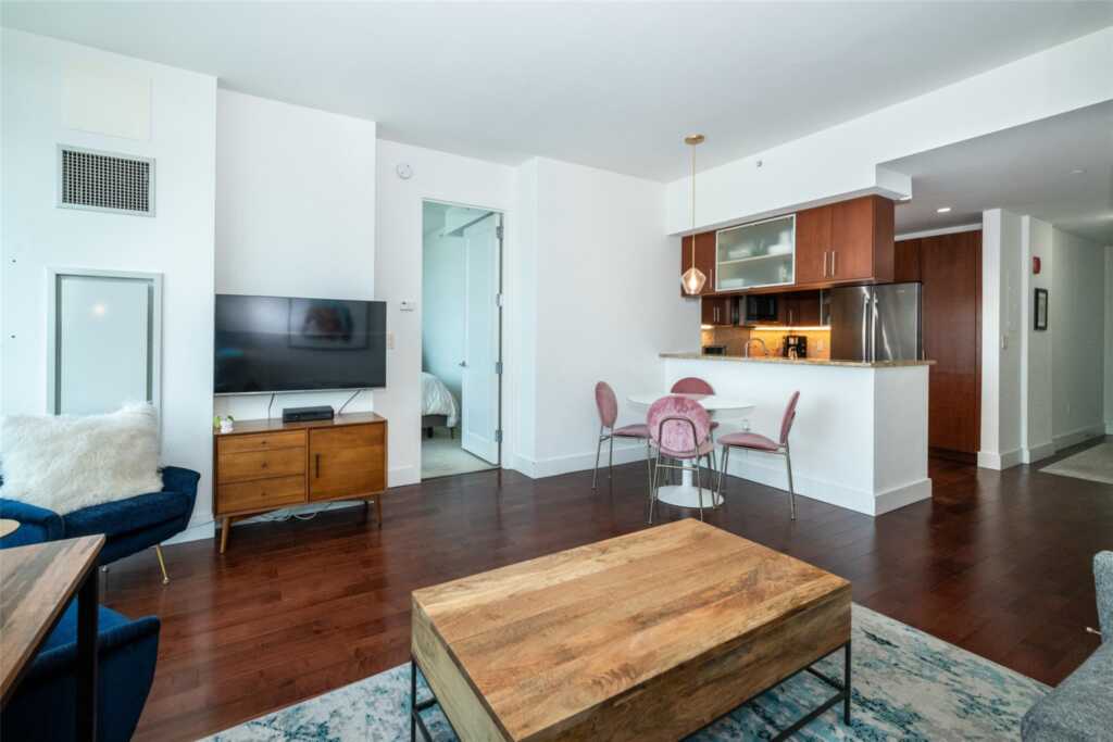 175 Huguenot Street, Unit #2804, New Rochelle, NY 10801 - Photo 5 of 20
