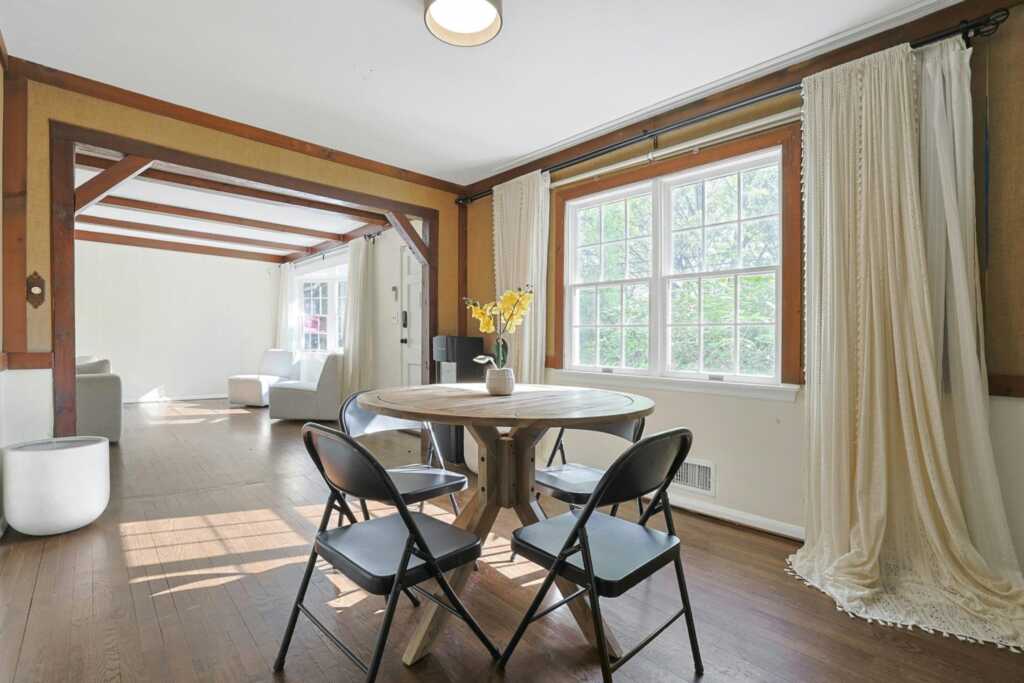 35 Harding Street, Pearl River, NY 10965 - Photo 10 of 31