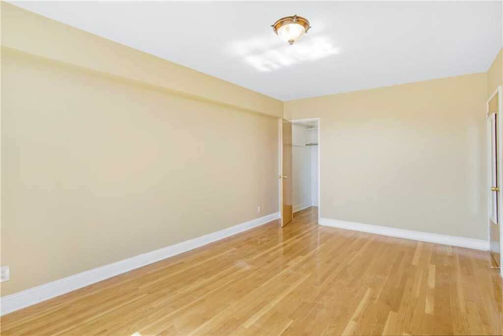 730 Pelham Road, Unit #5F, New Rochelle, NY 10805 - Photo 14 of 26