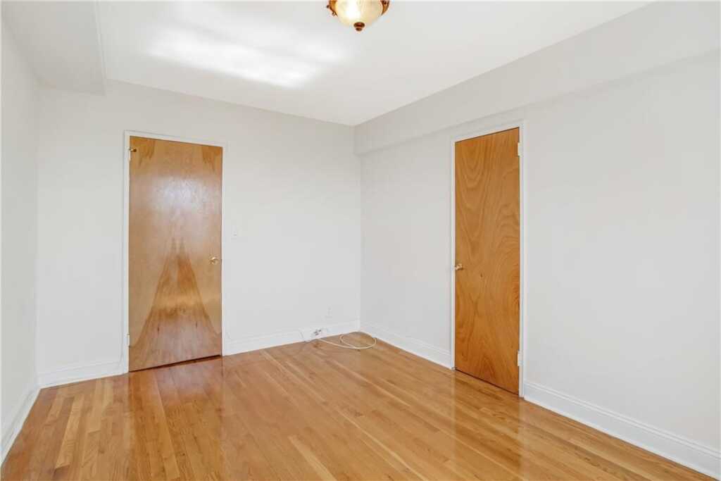 730 Pelham Road, Unit #5F, New Rochelle, NY 10805 - Photo 16 of 26