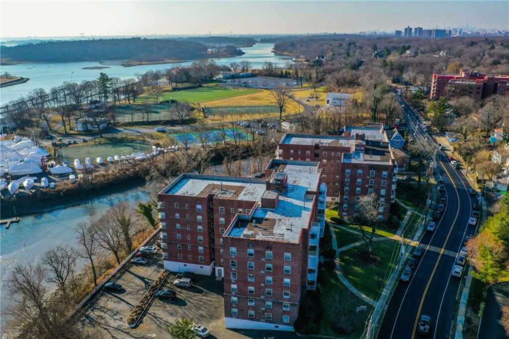 730 Pelham Road, Unit #5F, New Rochelle, NY 10805 - Photo 26 of 26