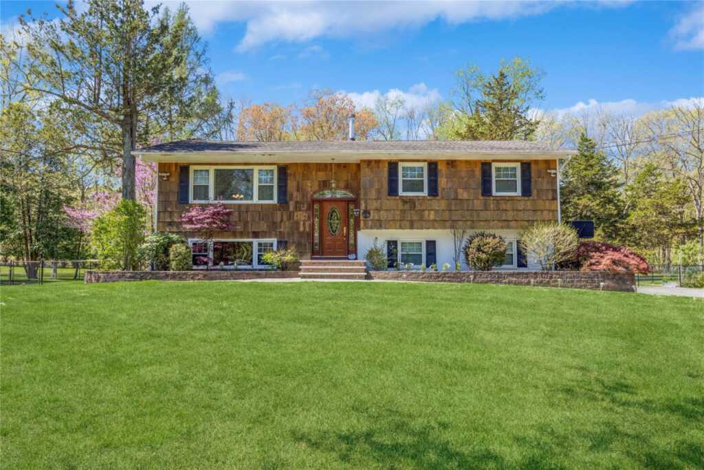 3 Cottage Lane, Suffern, NY 10901 - Photo 2 of 36