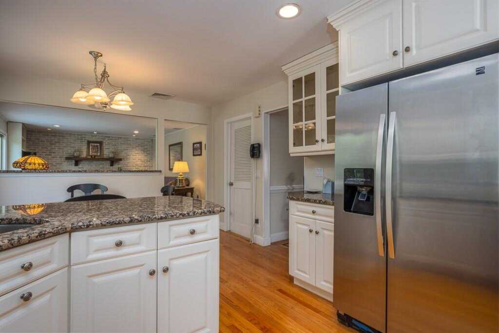 26 Strathmore Drive, New City, NY 10956 - Photo 12 of 35