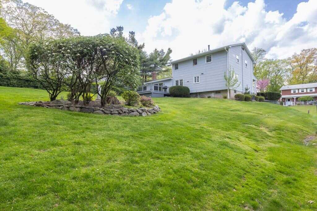 26 Strathmore Drive, New City, NY 10956 - Photo 34 of 35