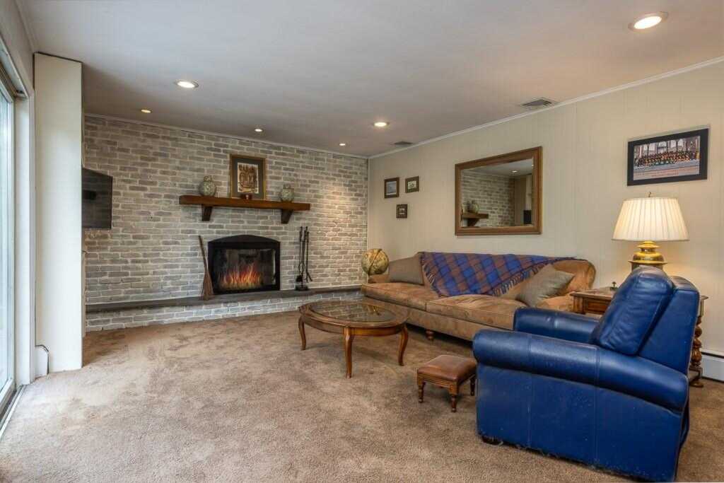 26 Strathmore Drive, New City, NY 10956 - Photo 9 of 35