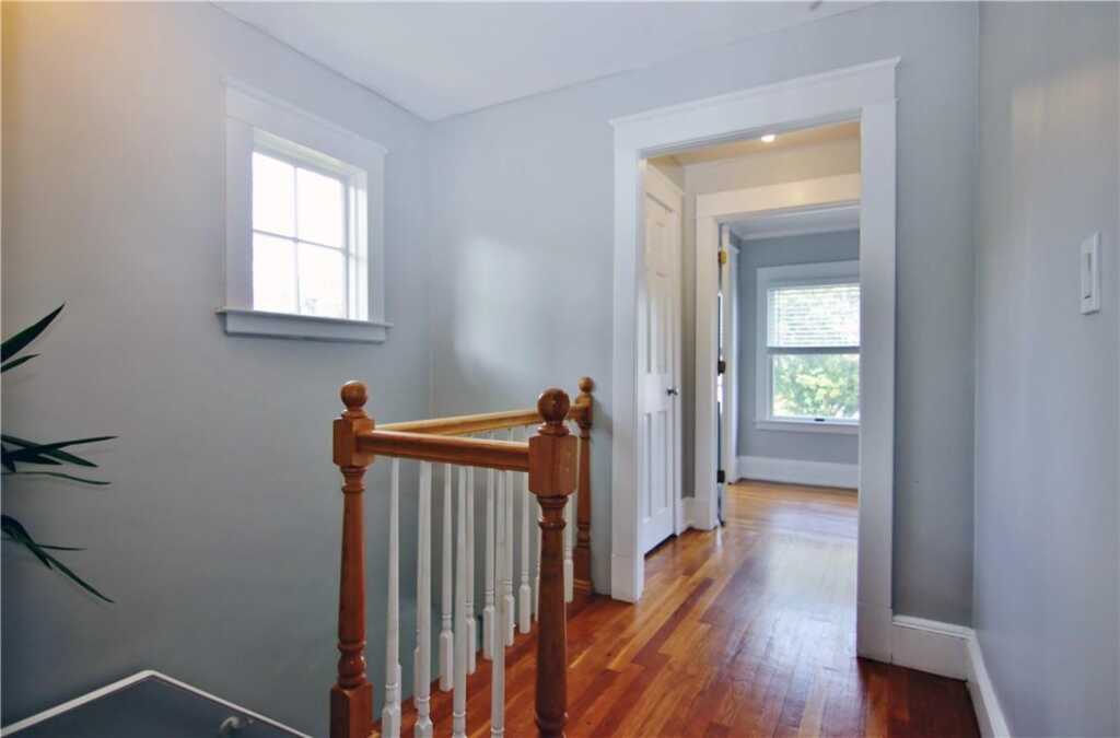 61 Grant Avenue, White Plains, NY 10603 - Photo 22 of 34