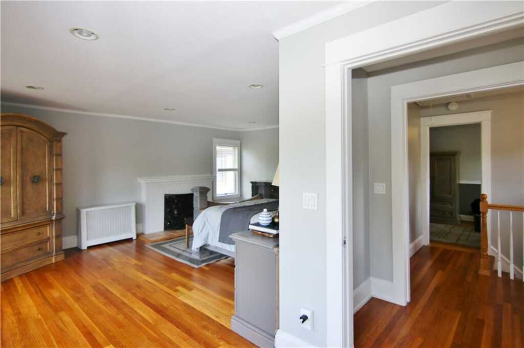 61 Grant Avenue, White Plains, NY 10603 - Photo 23 of 34
