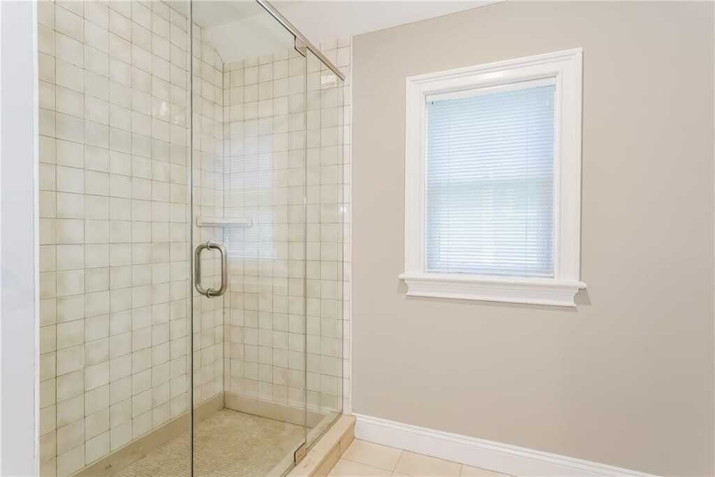 20 Walker Avenue, Rye, NY 10580 - Photo 13 of 25