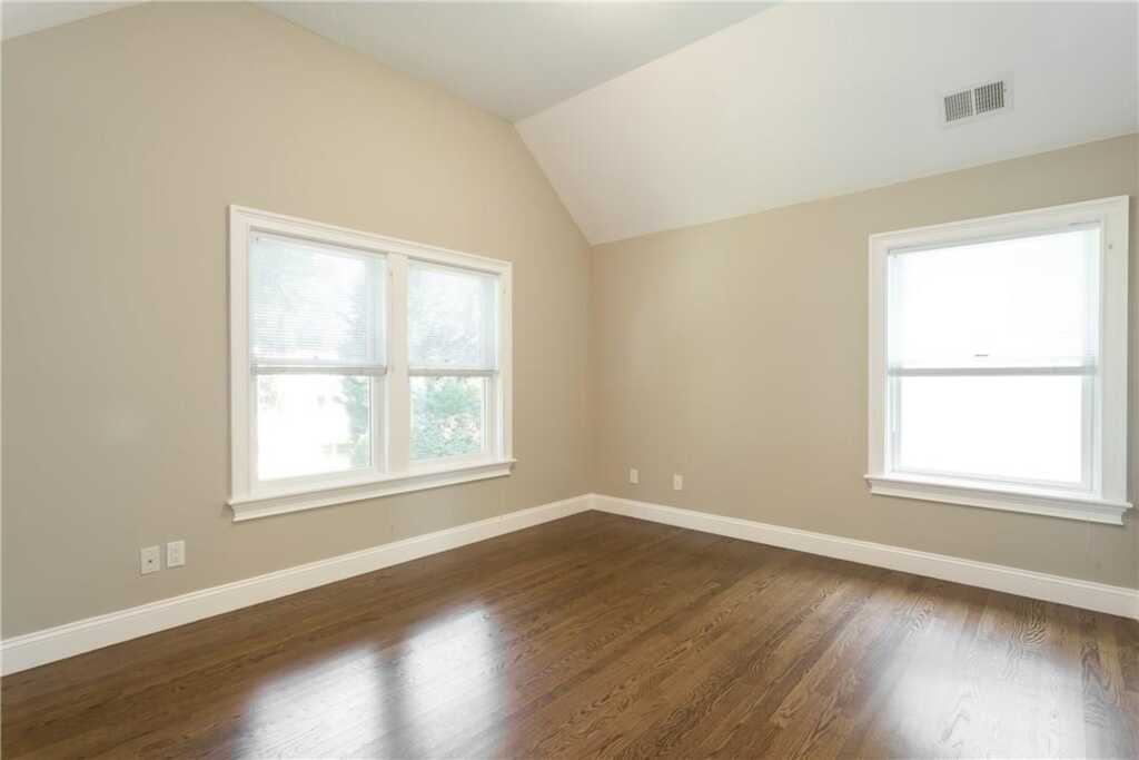 20 Walker Avenue, Rye, NY 10580 - Photo 17 of 25