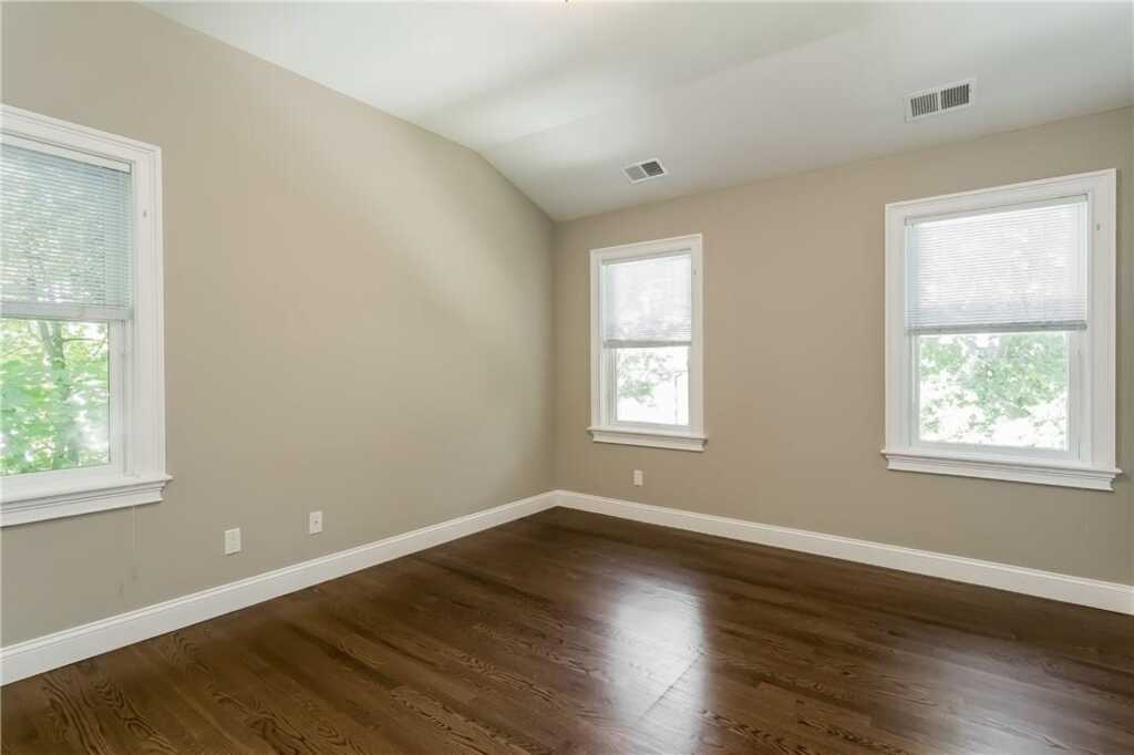 20 Walker Avenue, Rye, NY 10580 - Photo 18 of 25