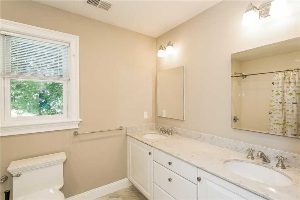 20 Walker Avenue, Rye, NY 10580 - Photo 19 of 25