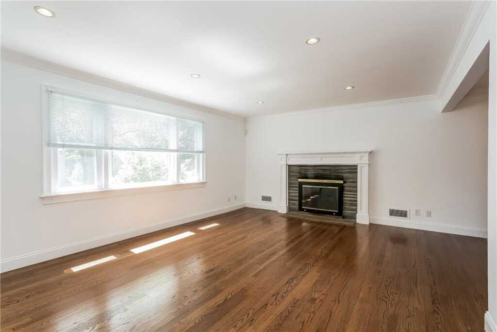 20 Walker Avenue, Rye, NY 10580 - Photo 2 of 25