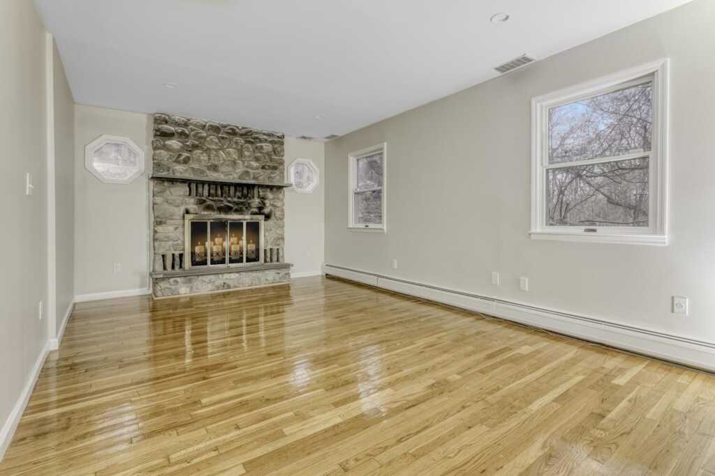 121 Thiells Road, Stony Point, NY 10980 - Photo 16 of 34