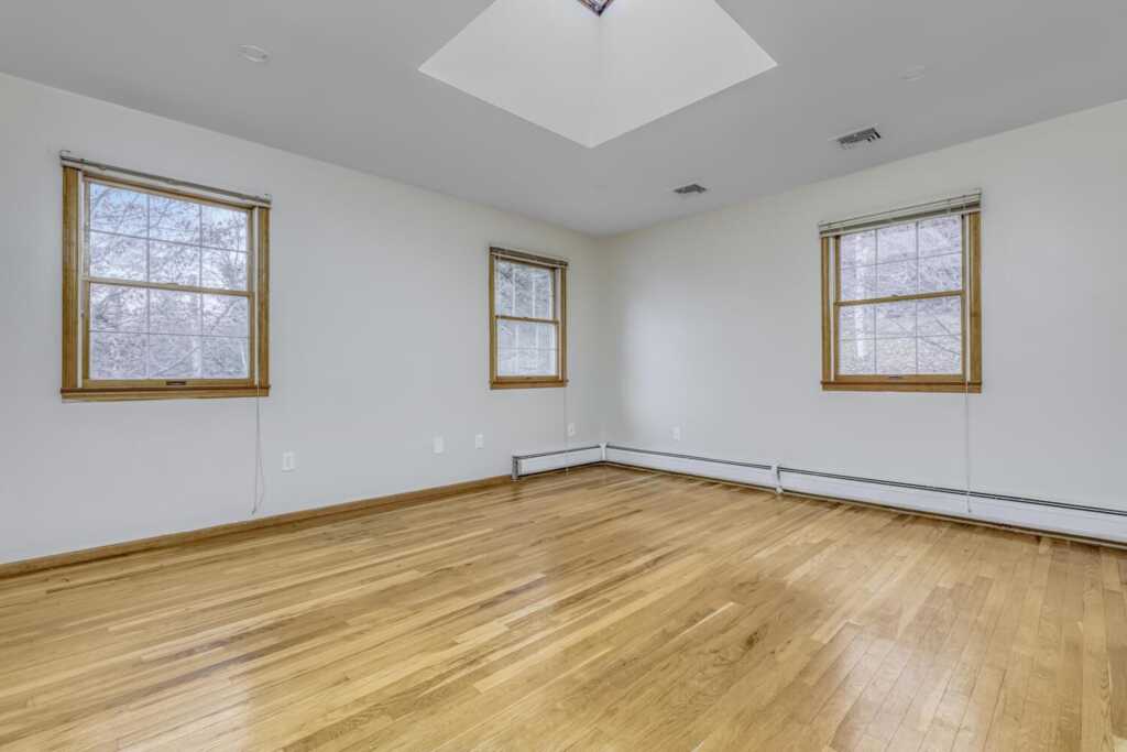 121 Thiells Road, Stony Point, NY 10980 - Photo 19 of 34