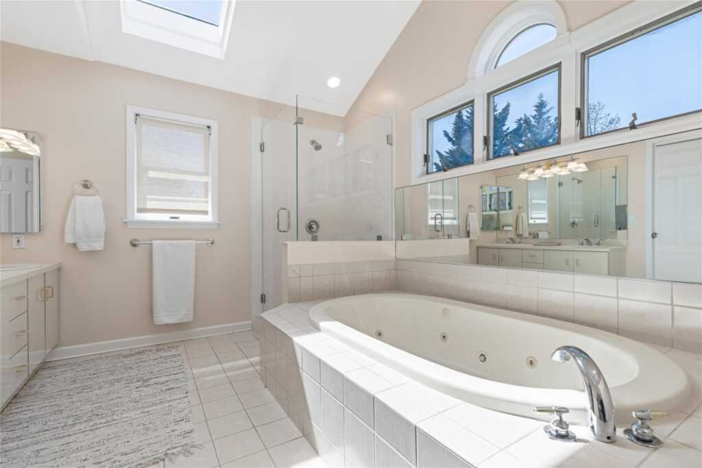 11 Castle View Court, Rye, NY 10573 - Photo 22 of 34