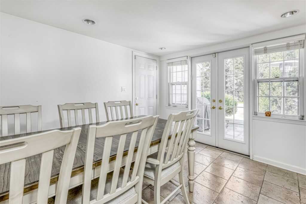463 Haverstraw Road, Suffern, NY 10901 - Photo 15 of 36