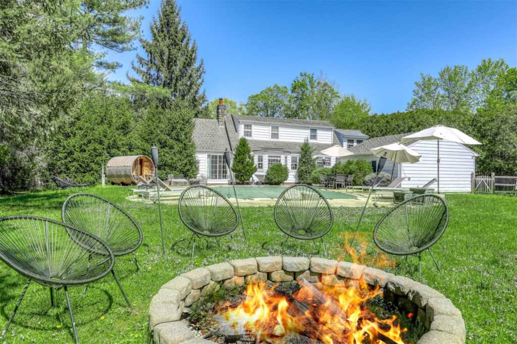 463 Haverstraw Road, Suffern, NY 10901 - Photo 5 of 36