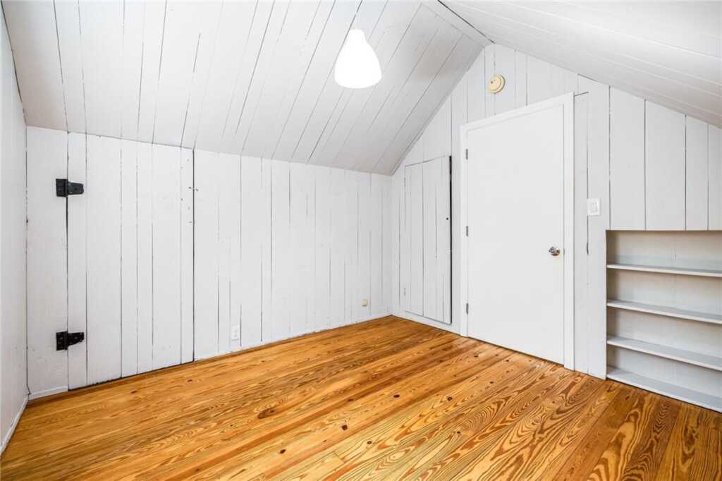 11 Hillside Place, Rye, NY 10580 - Photo 9 of 13