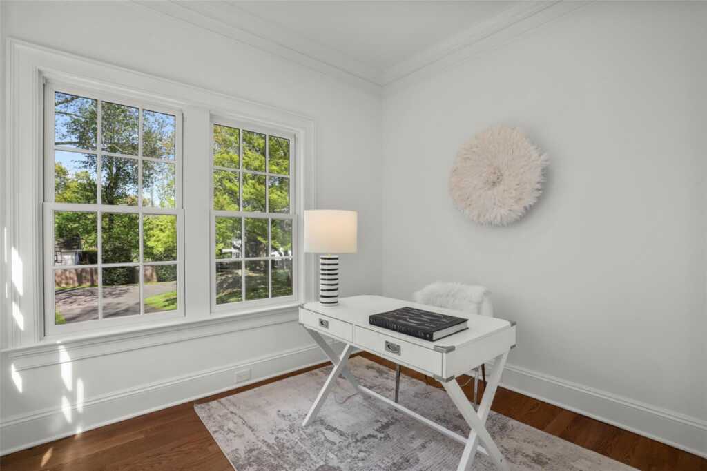 723 Boston Post Road, Rye, NY 10580 - Photo 10 of 50