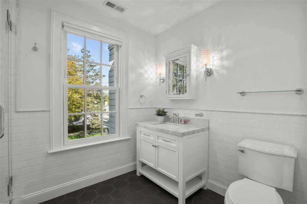 723 Boston Post Road, Rye, NY 10580 - Photo 25 of 50