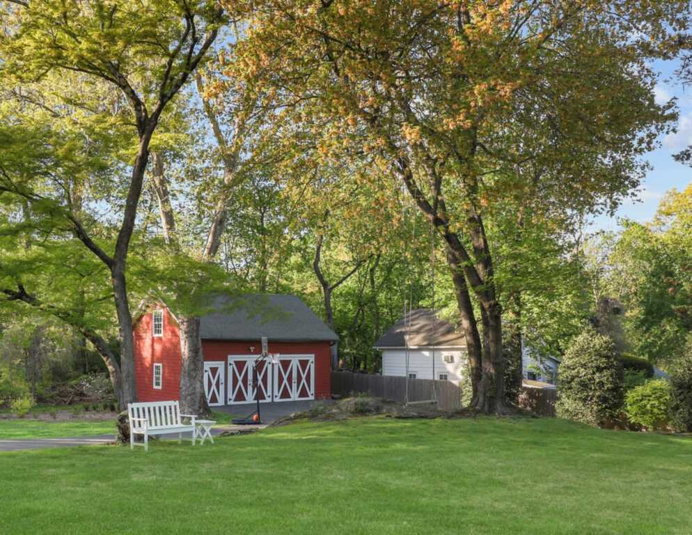 723 Boston Post Road, Rye, NY 10580 - Photo 31 of 50