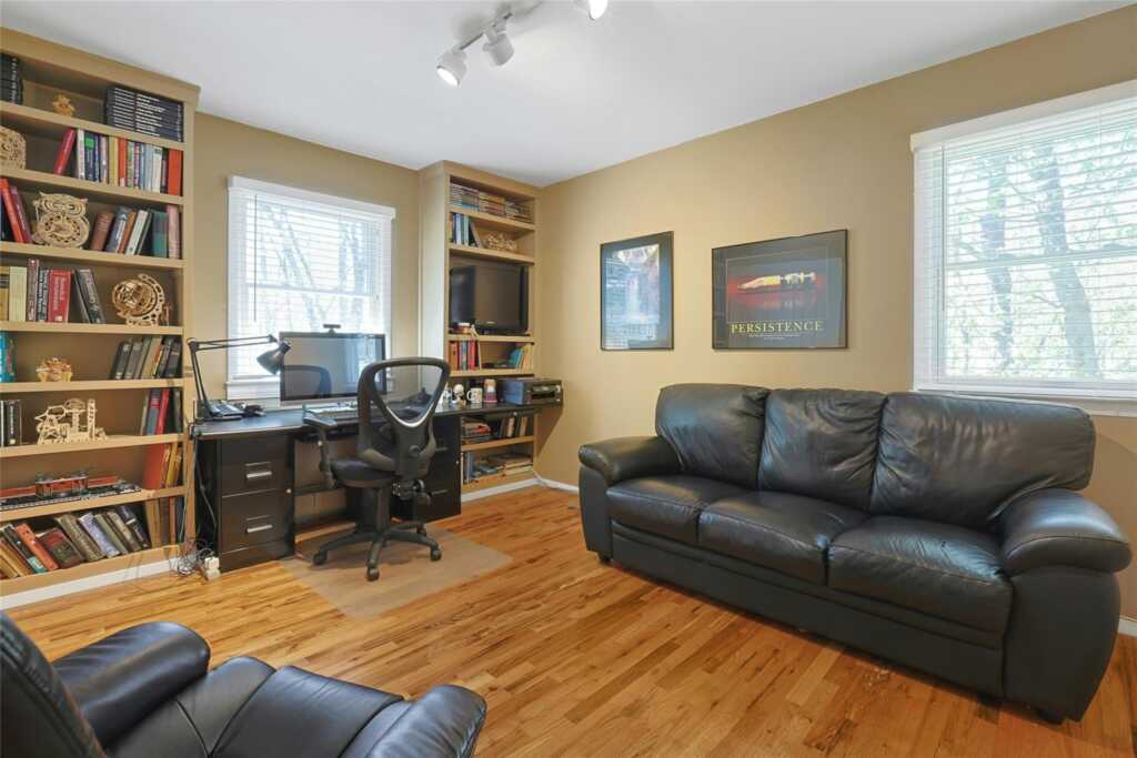 8 Tioga Court, New City, NY 10956 - Photo 16 of 37