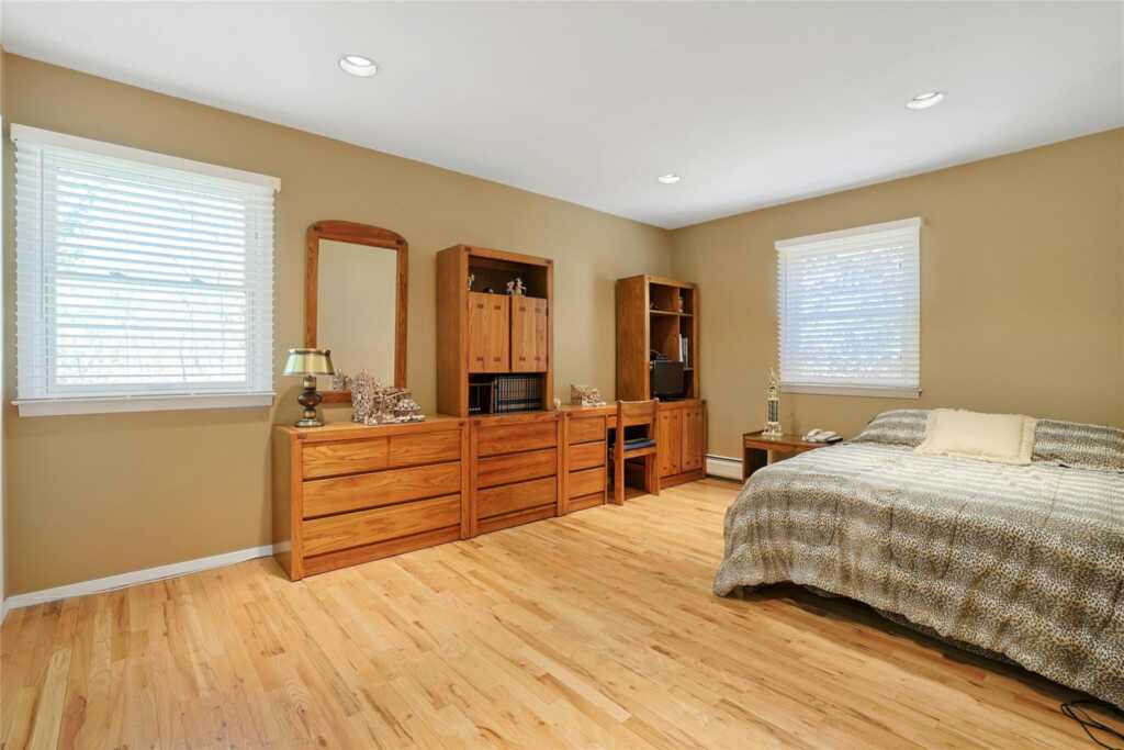 8 Tioga Court, New City, NY 10956 - Photo 17 of 37