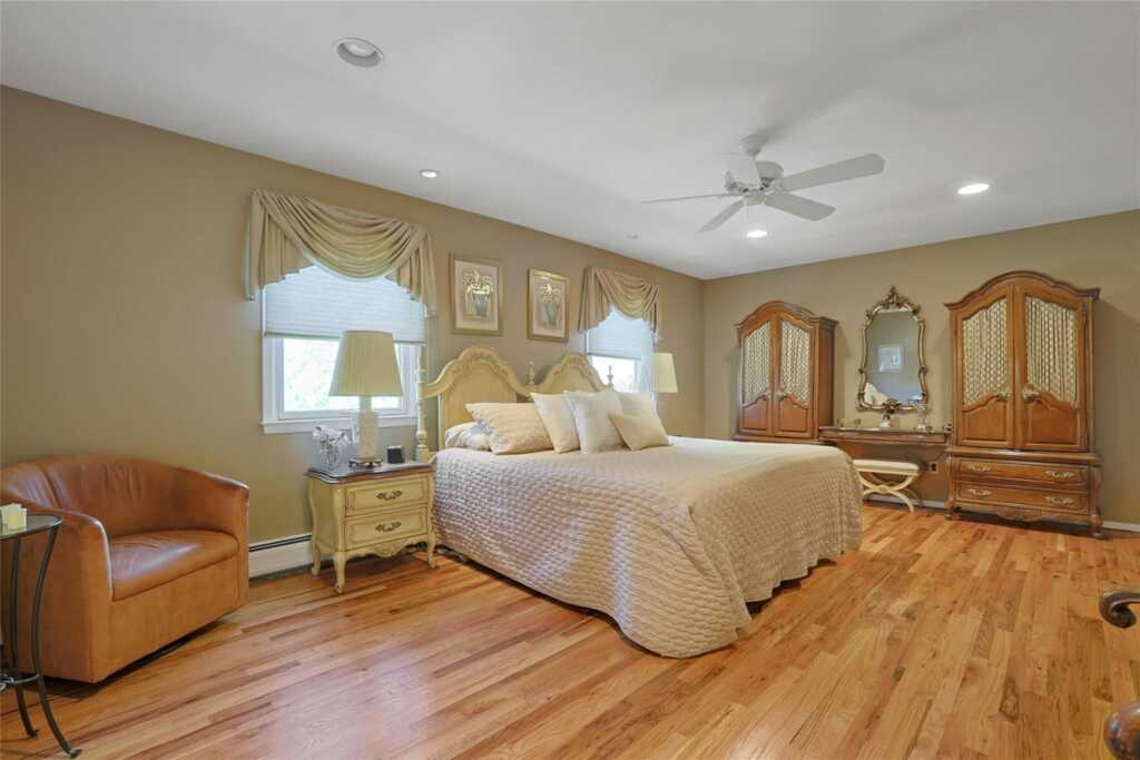 8 Tioga Court, New City, NY 10956 - Photo 20 of 37
