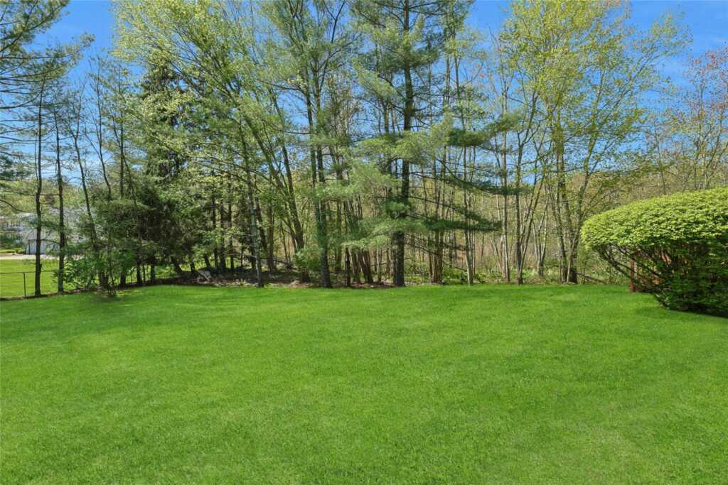 8 Tioga Court, New City, NY 10956 - Photo 30 of 37