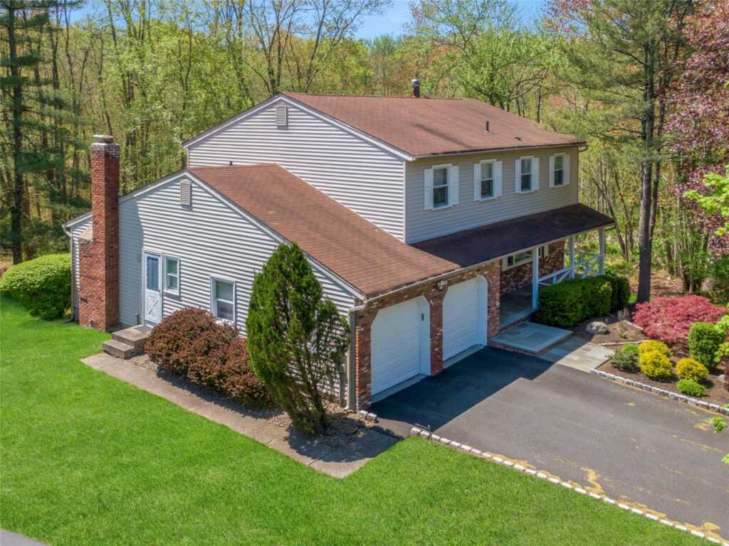 8 Tioga Court, New City, NY 10956 - Photo 32 of 37