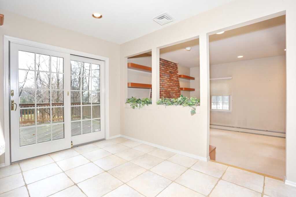 16 Lancaster Drive, Suffern, NY 10901 - Photo 12 of 41