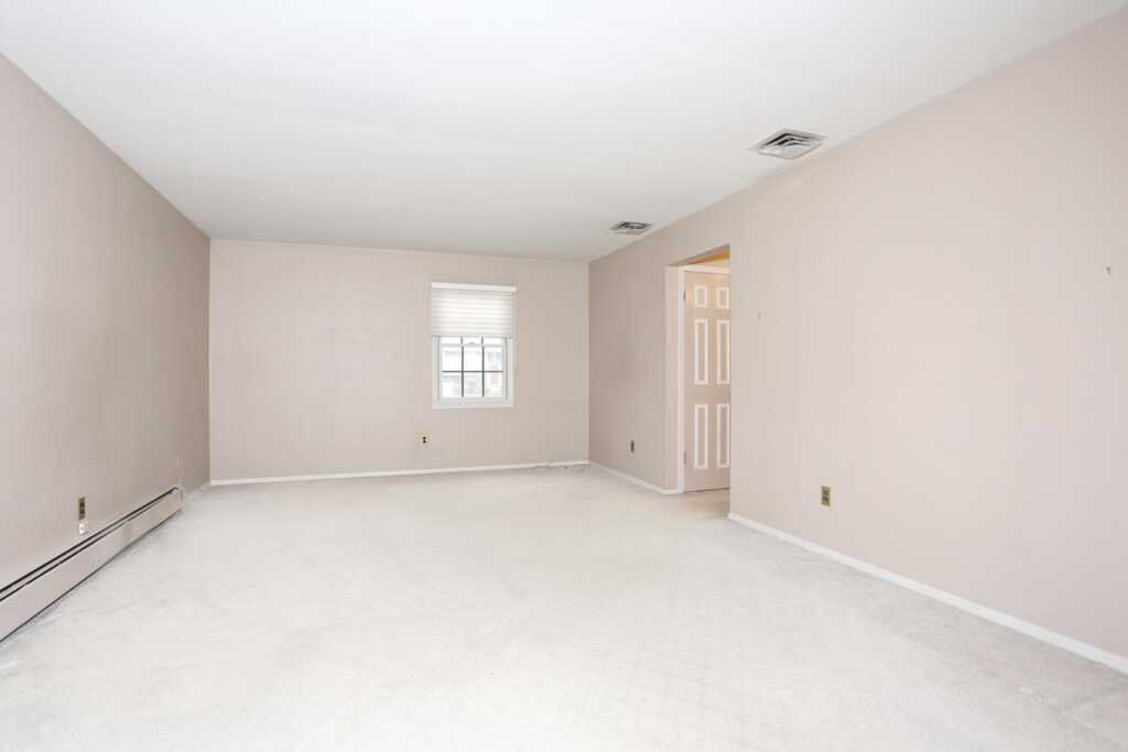 16 Lancaster Drive, Suffern, NY 10901 - Photo 20 of 41