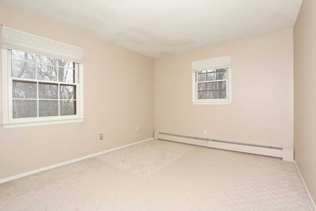 16 Lancaster Drive, Suffern, NY 10901 - Photo 27 of 41