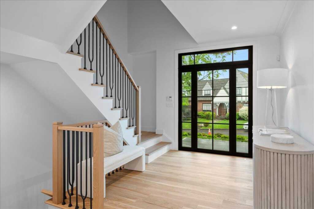 12 Fairway Avenue, Rye, NY 10580 - Photo 3 of 49