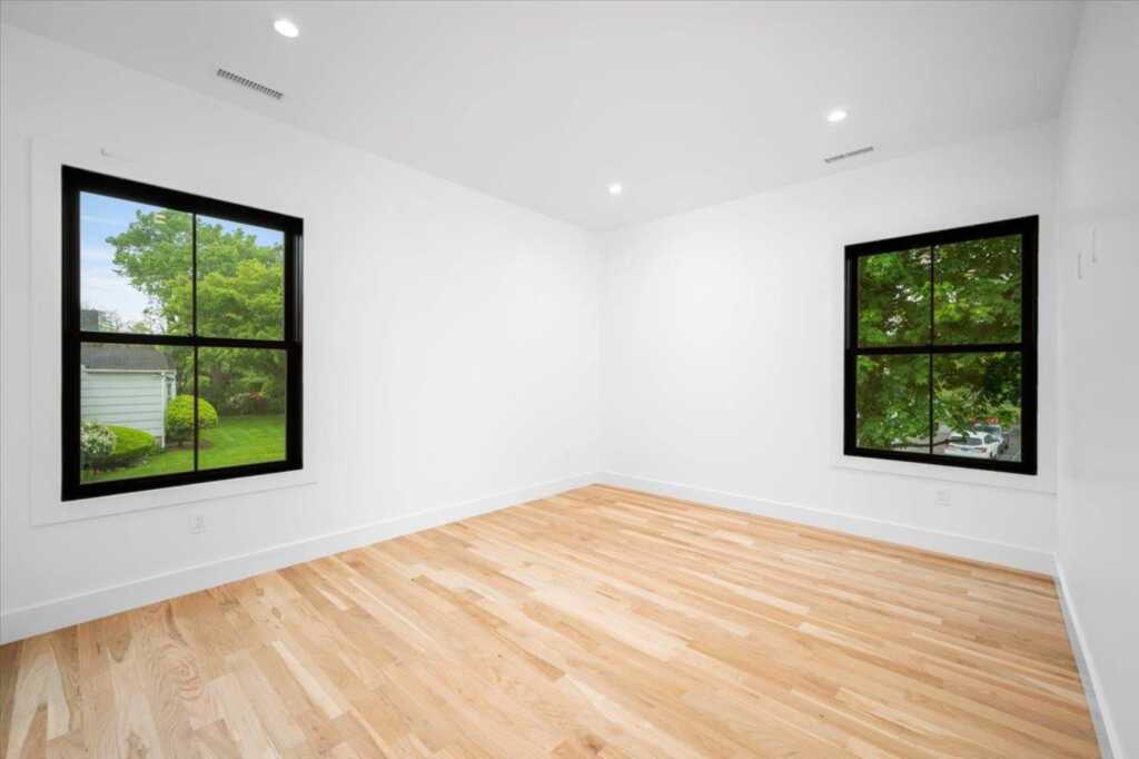 12 Fairway Avenue, Rye, NY 10580 - Photo 32 of 49