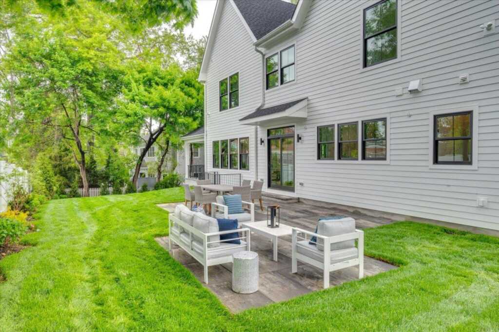 12 Fairway Avenue, Rye, NY 10580 - Photo 44 of 49