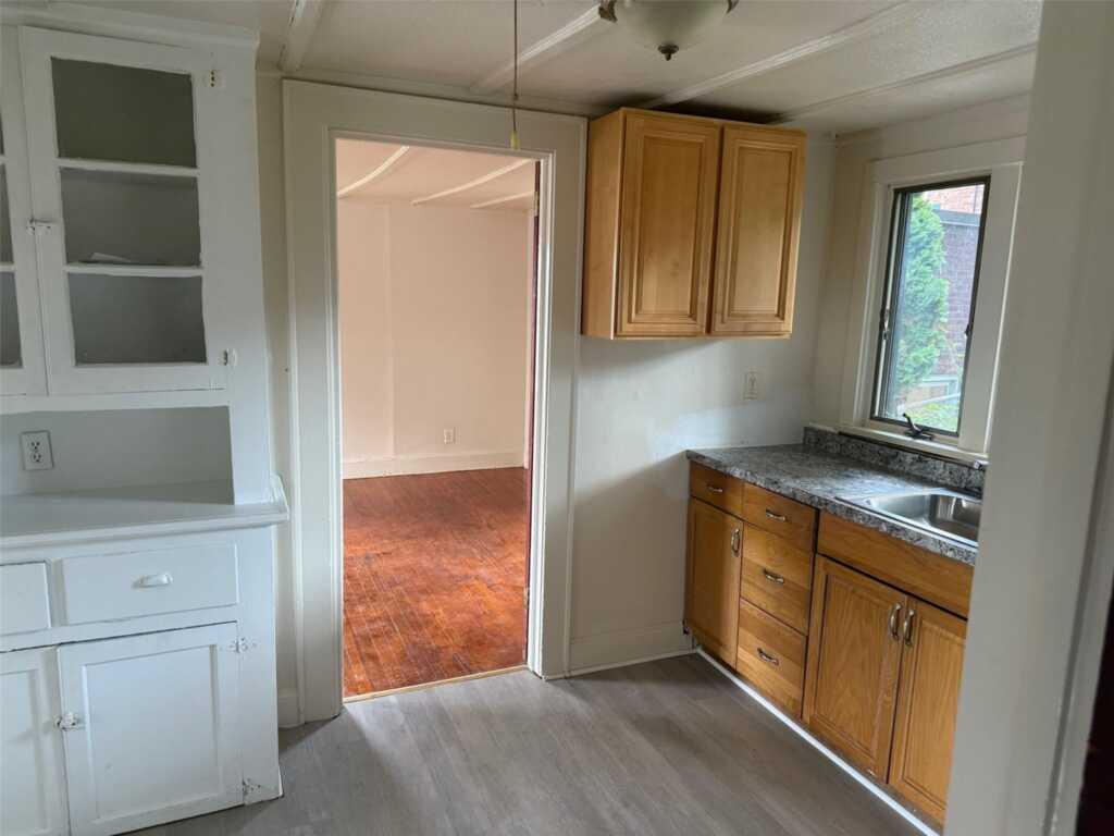 49 Congers Road, Unit #9, New City, NY 10956 - Photo 15 of 17
