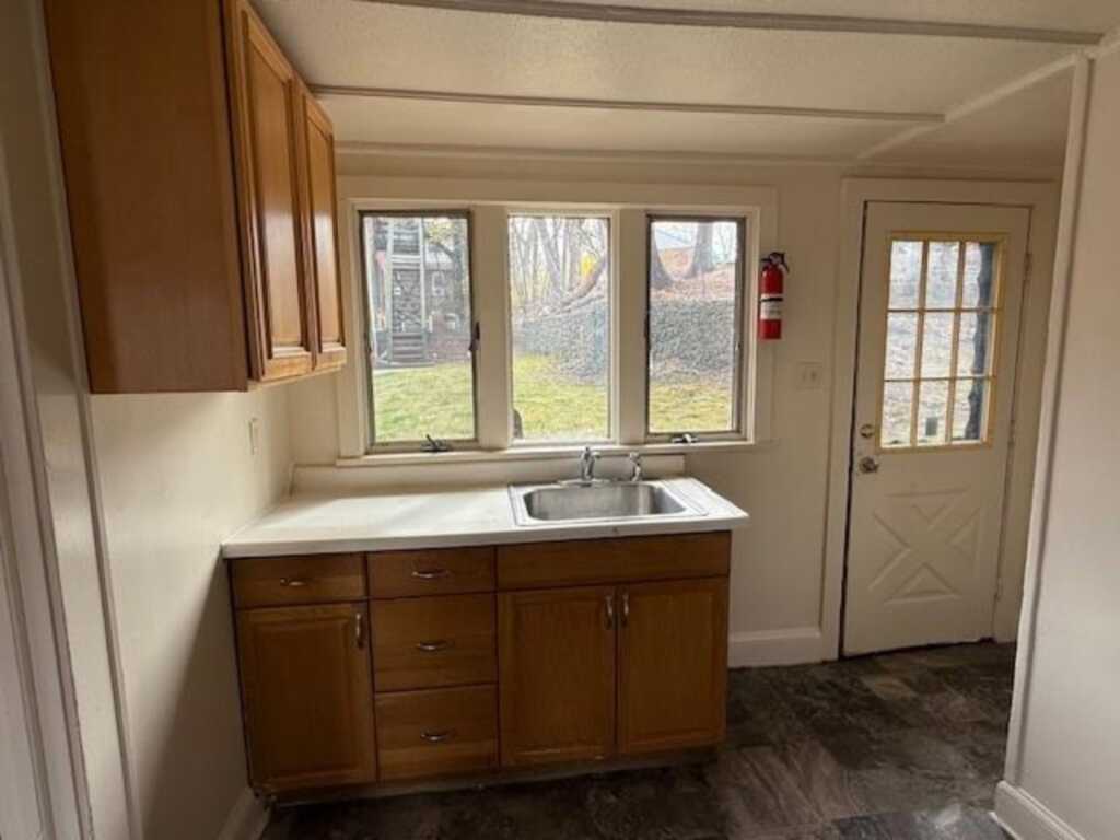 49 Congers Road, Unit #9, New City, NY 10956 - Photo 7 of 12