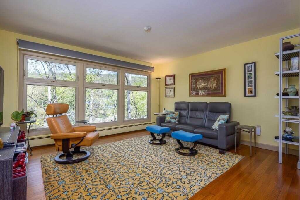 4 Steinway Court, Suffern, NY 10901 - Photo 21 of 34