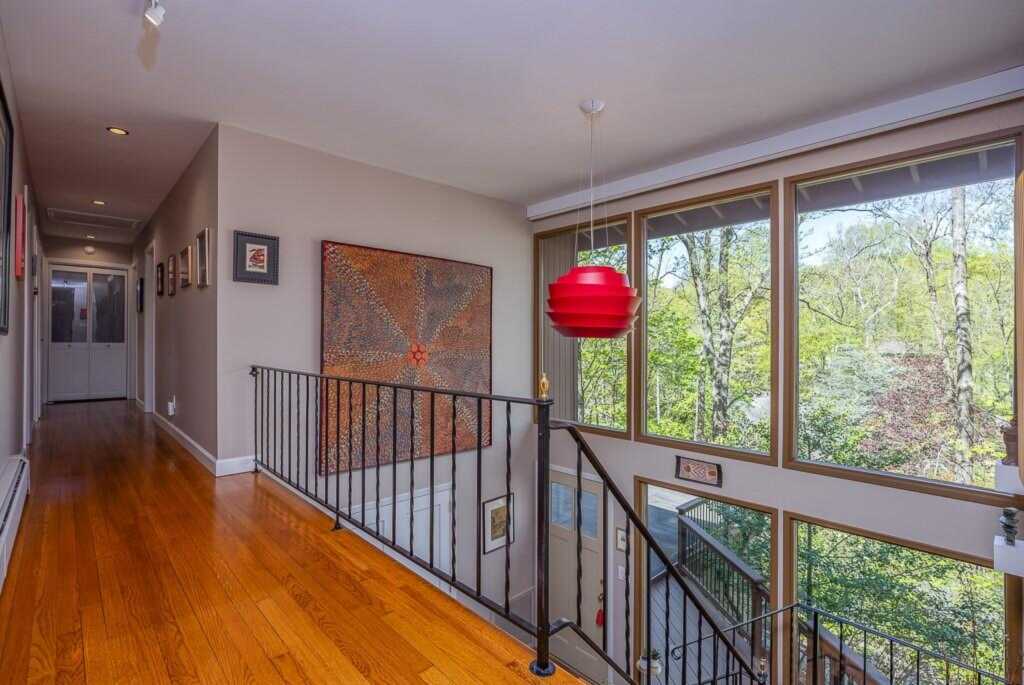 4 Steinway Court, Suffern, NY 10901 - Photo 28 of 34