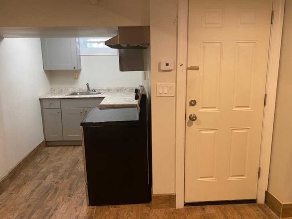 120 Clinton Avenue, Unit #Basement, Nyack, NY 10960 - Photo 2 of 8