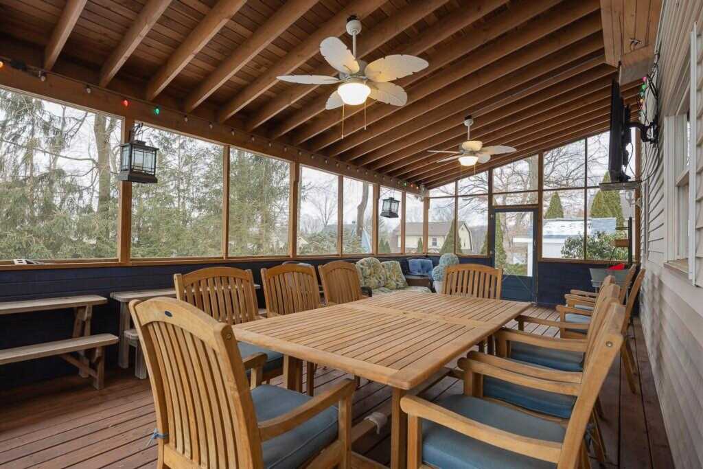 332 Middletown Road, Pearl River, NY 10965 - Photo 25 of 40
