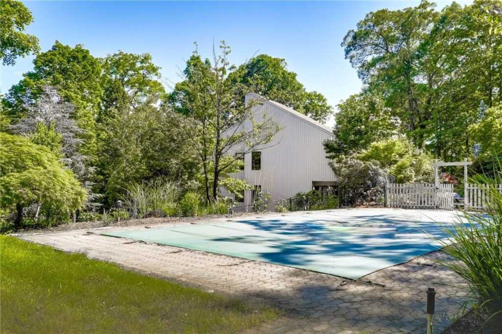 67 Tranquility Road, Suffern, NY 10901 - Photo 3 of 34