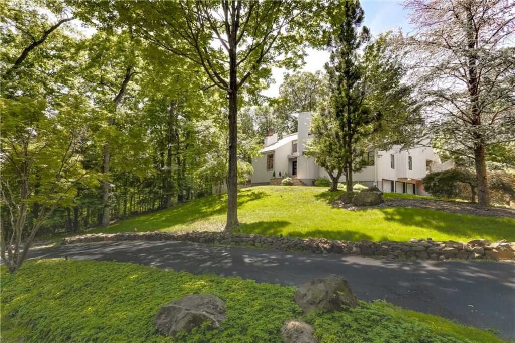 67 Tranquility Road, Suffern, NY 10901 - Photo 33 of 34