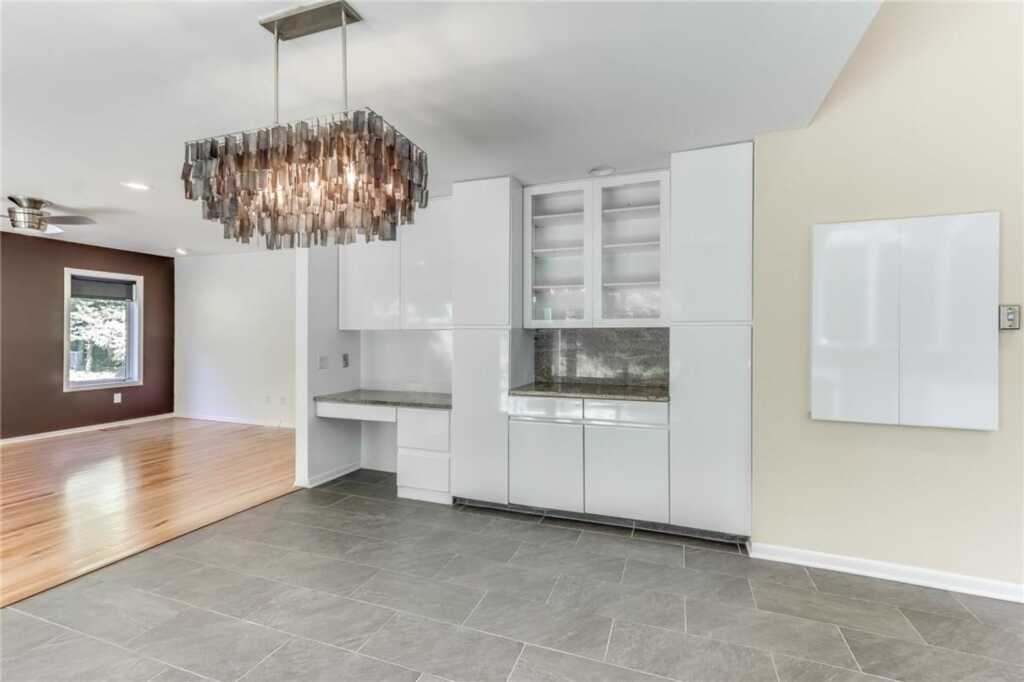 67 Tranquility Road, Suffern, NY 10901 - Photo 9 of 34