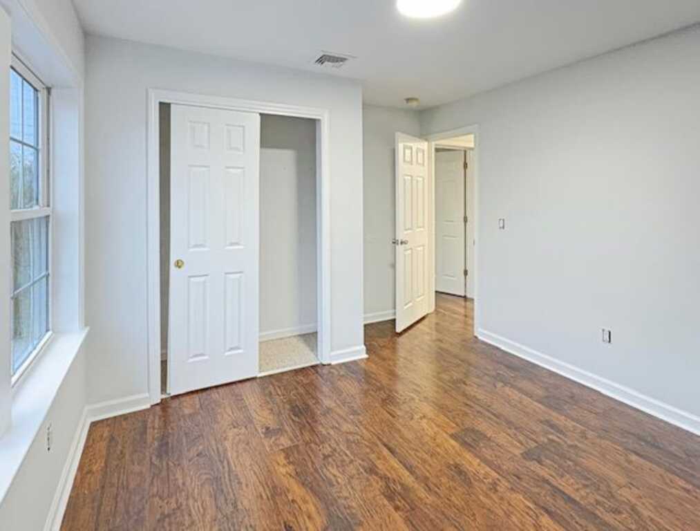 22 Lyon Street, Rye, NY 10573 - Photo 2 of 6