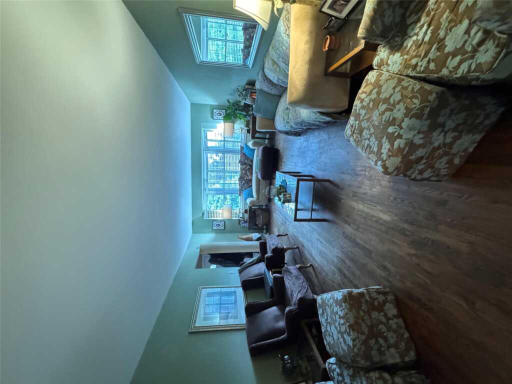 8 Rolling Way, New City, NY 10956 - Photo 12 of 41