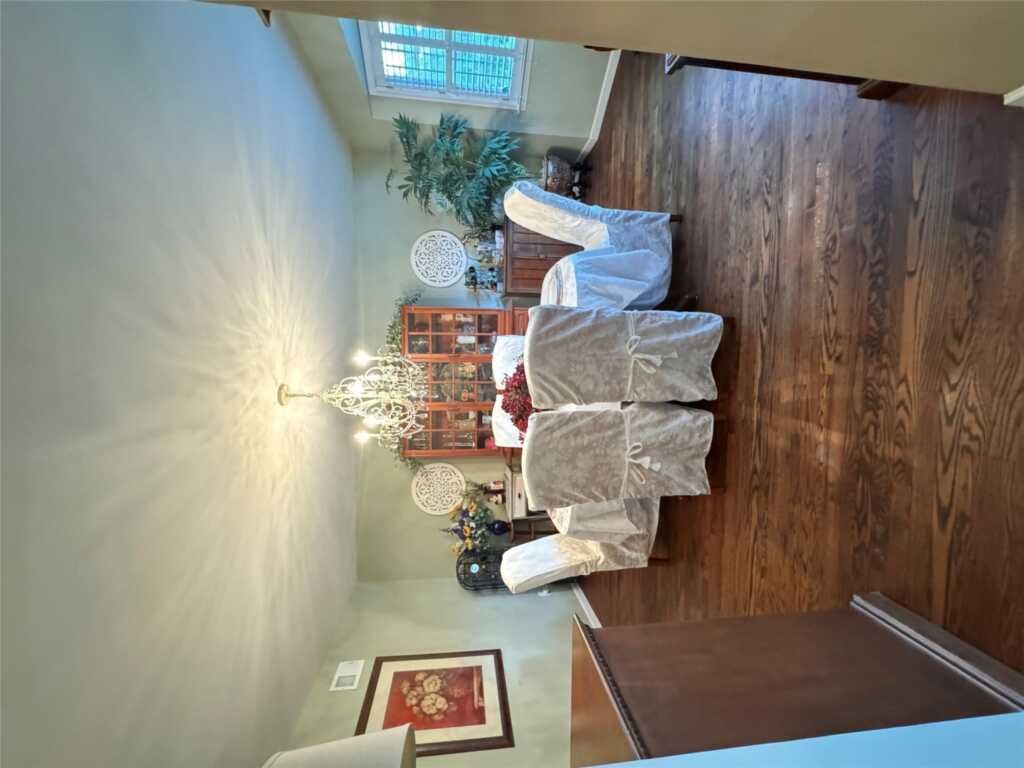8 Rolling Way, New City, NY 10956 - Photo 16 of 41