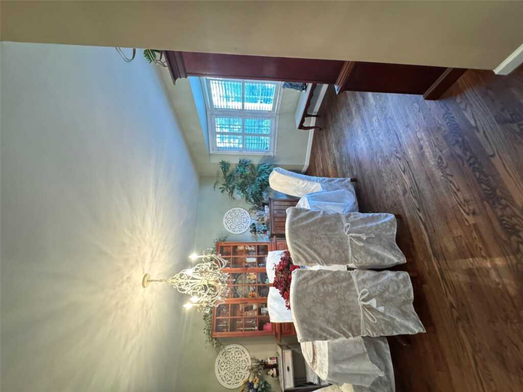 8 Rolling Way, New City, NY 10956 - Photo 17 of 41